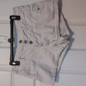 🌺no Boundaries  White  Shorts